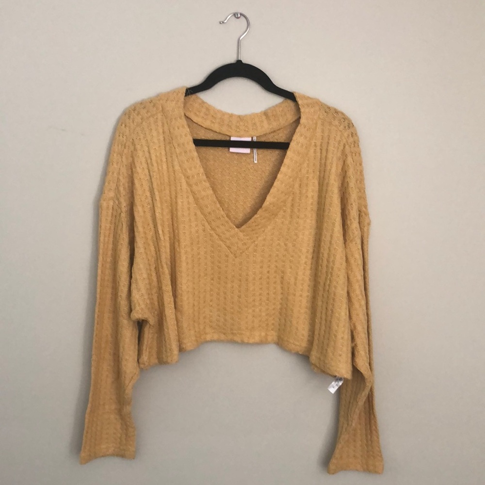 Brand New Urban Outfitters crop sweater